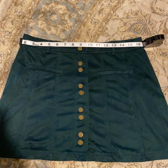 Suede Emerald Skirt - Picture 5 of 5